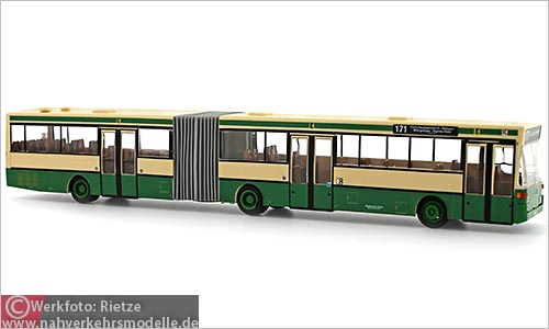 Rietze Busmodell Artikel 69820 Mercedes-Benz O 405 G Infra Frth